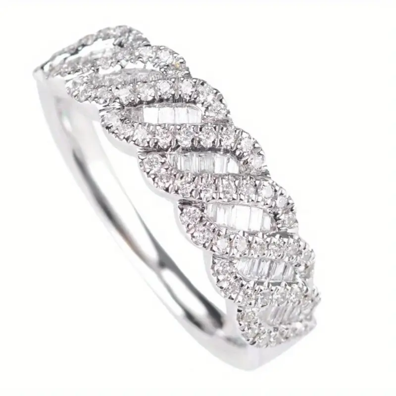 Shiny Twist Zirconia Ring