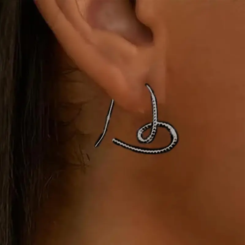Exquisite Heart Earrings