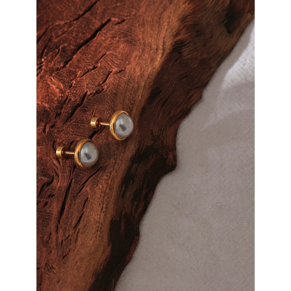 Screw Back Pearl Earrings