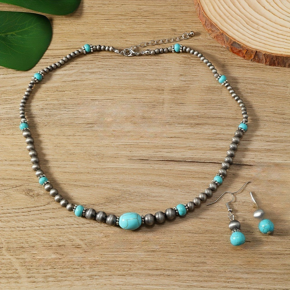 Turquoise Oval Beaded Necklace