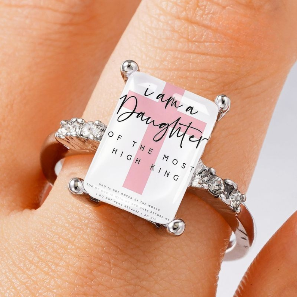 "I Am A Daughter" Square Ring