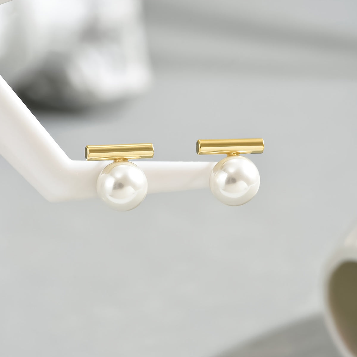 Pearl Bar Stud Earrings