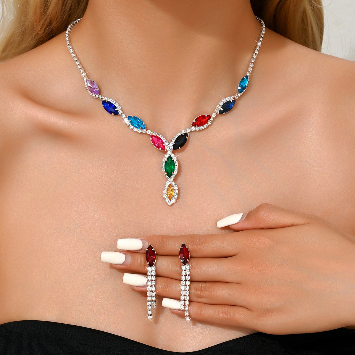Claw Chain Earrings & Necklace Set