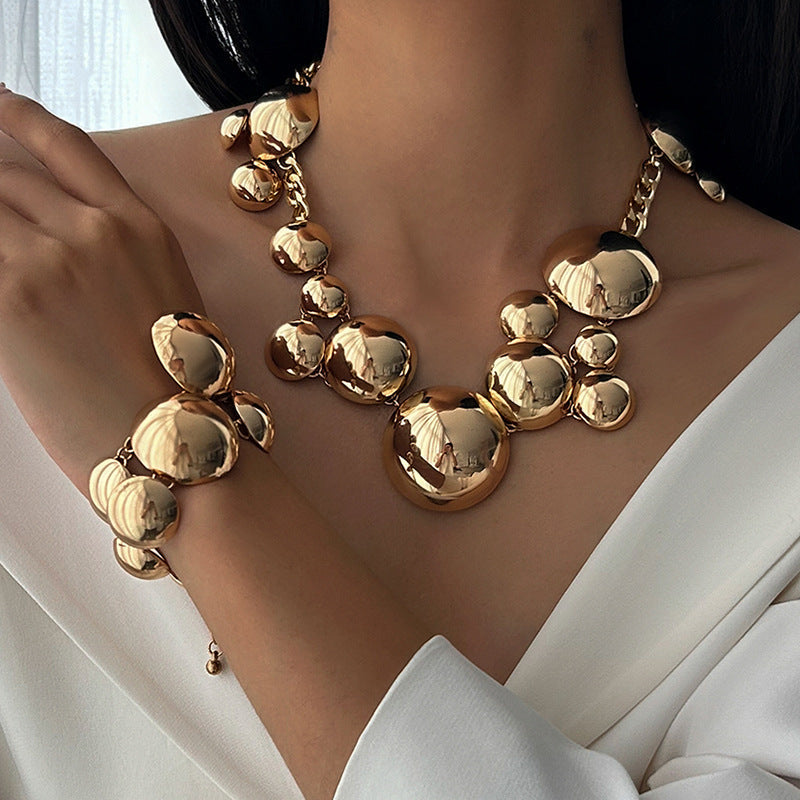 Round Pendant Necklace & Bangle Set