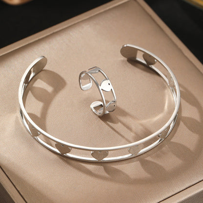 2pc Gold Heart Cutout Bracelet & Ring Set