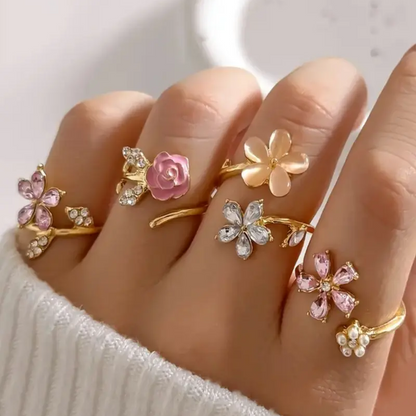 4pc Elegant Rhinestone Ring Set