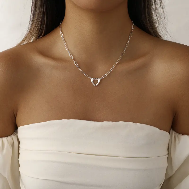 Dainty Open Heart Necklace