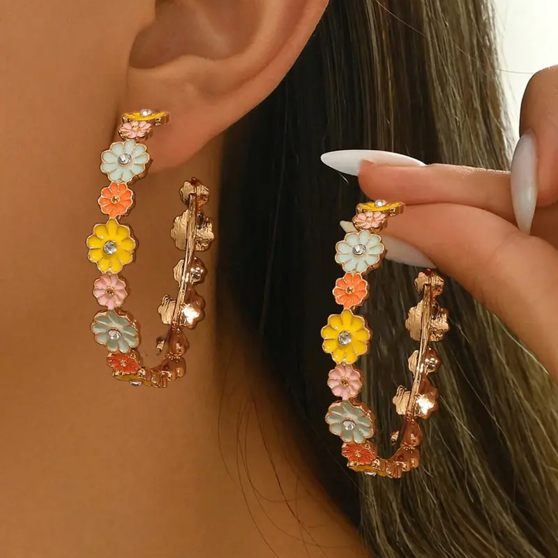 Floral Daisy Hoop Earrings