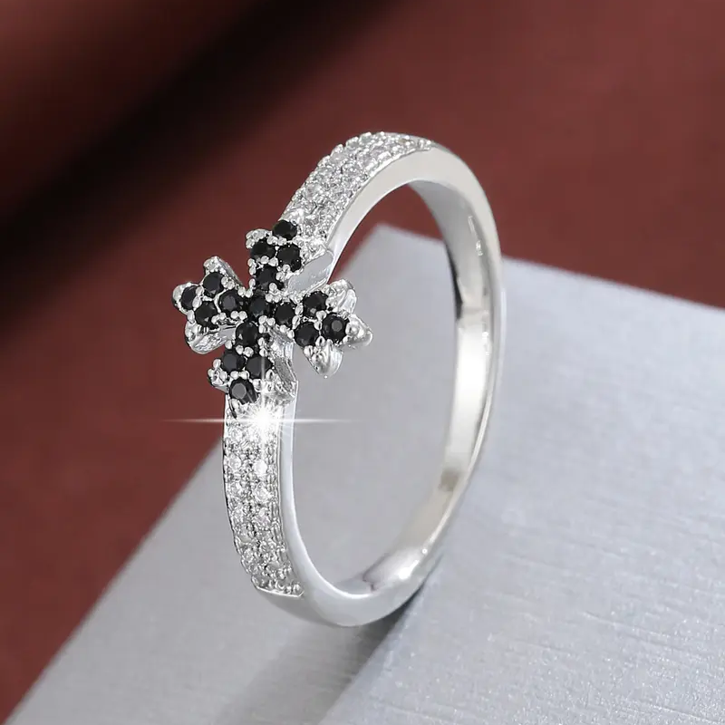 Geometric Cross Ring