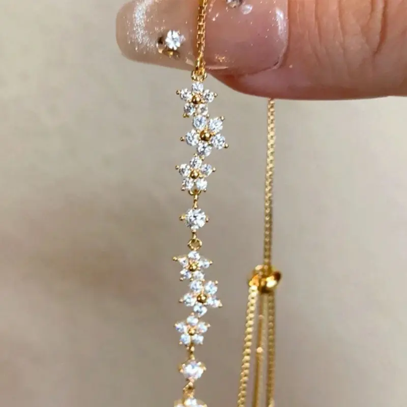 Adjustable Zircon Flower Bracelet