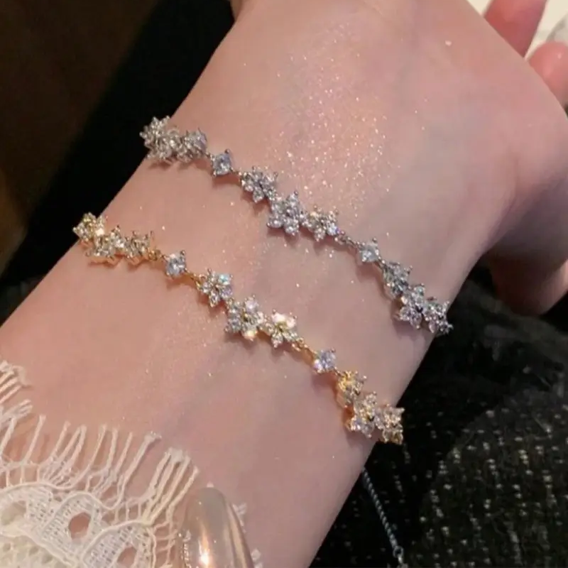 Adjustable Zircon Flower Bracelet