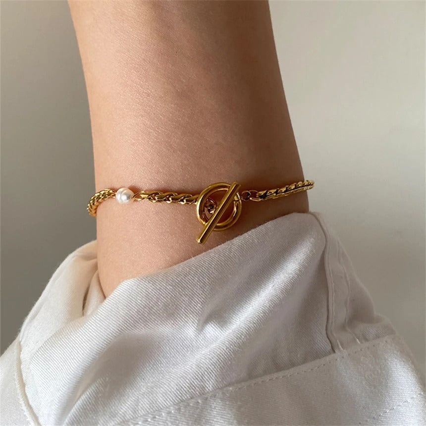 Irregular Pearl Bracelet