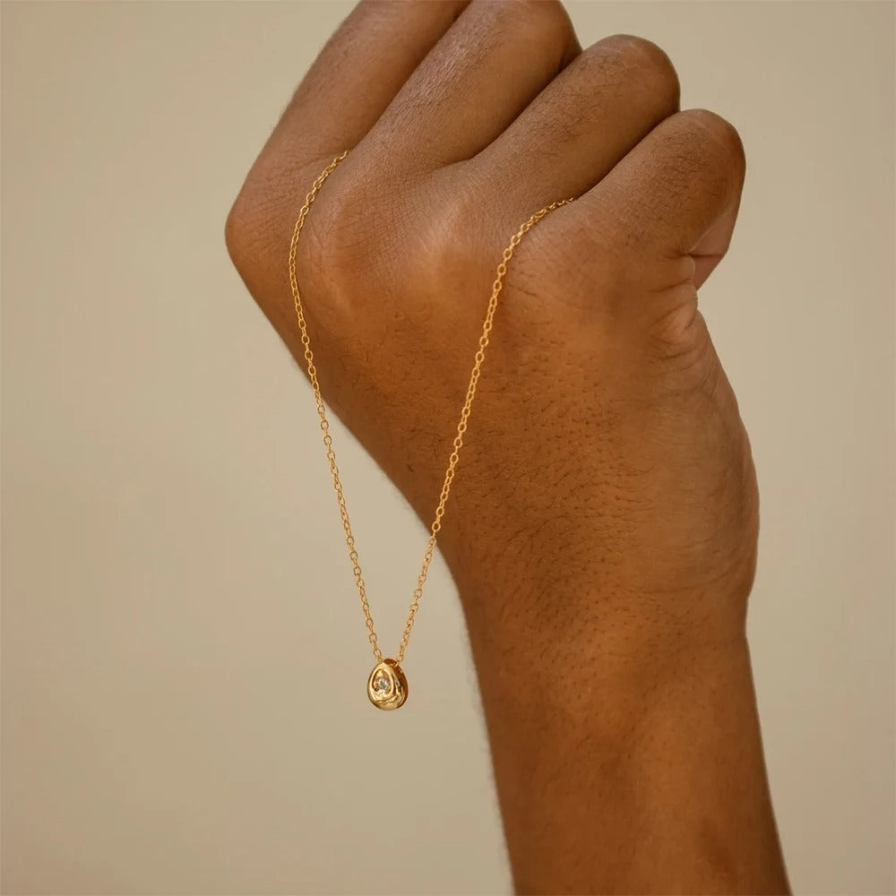 Teardrop Necklace