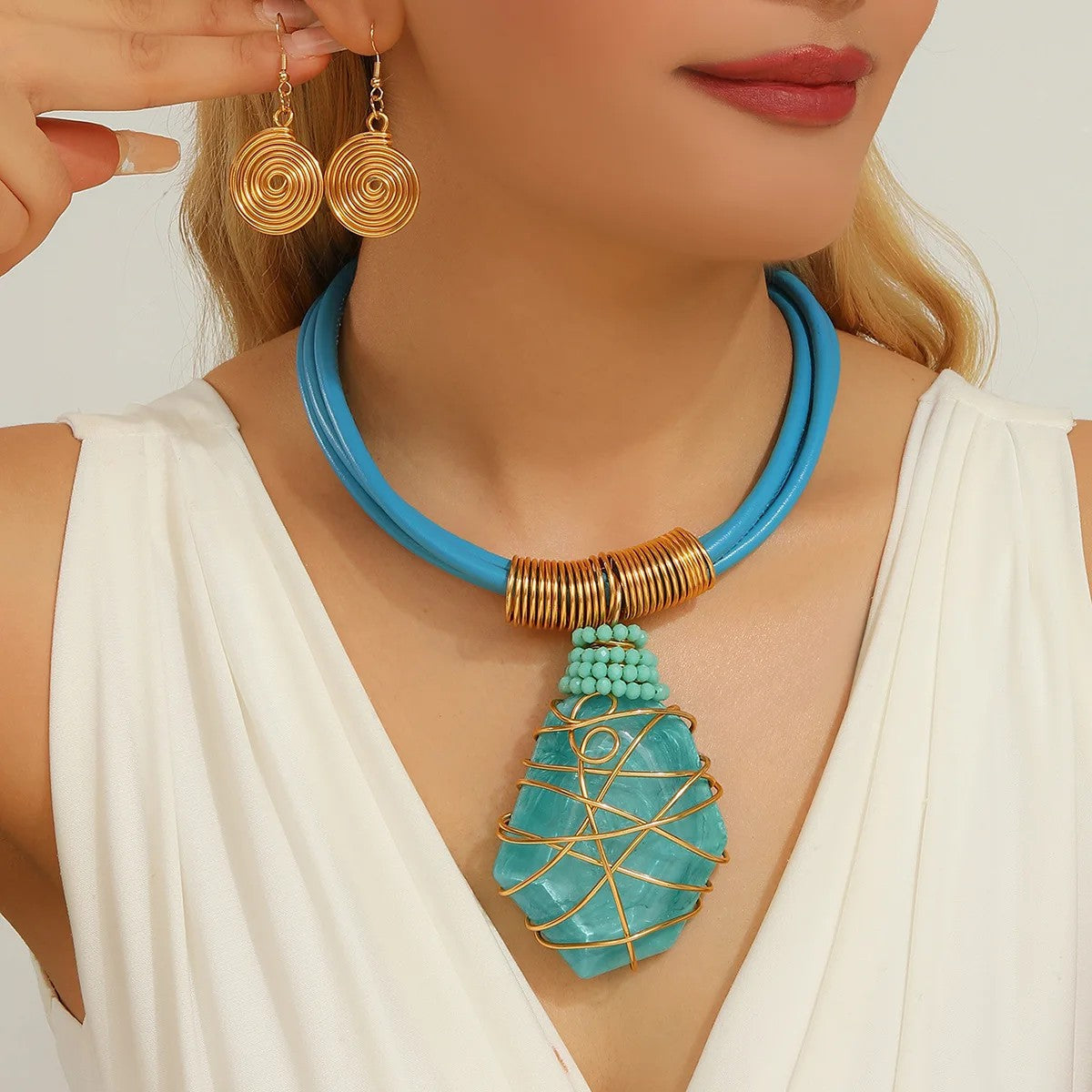 Turquoise Wire Wrap Pendant Necklace Set