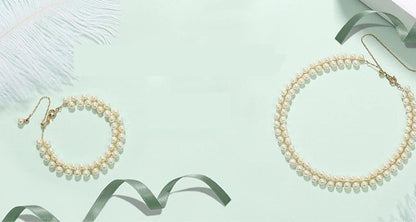 Floral Zircon Pendant Necklace