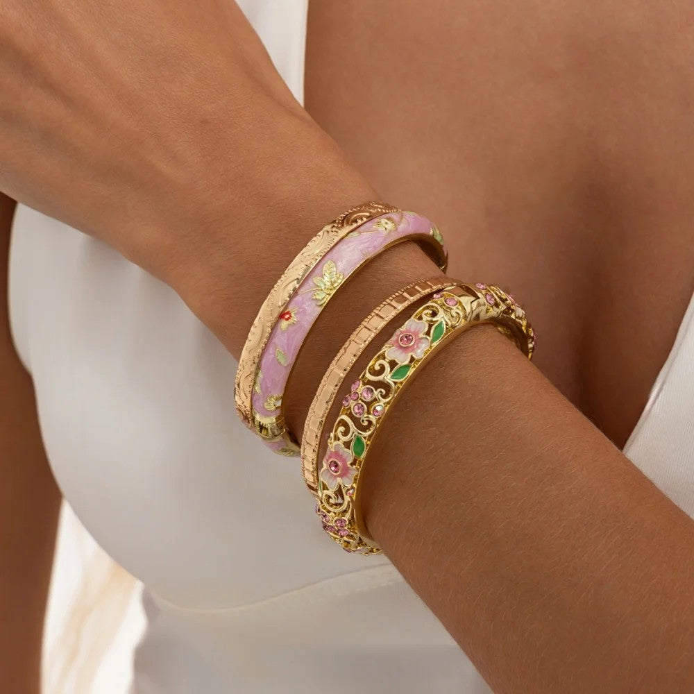 Floral Filigree Bangle Set