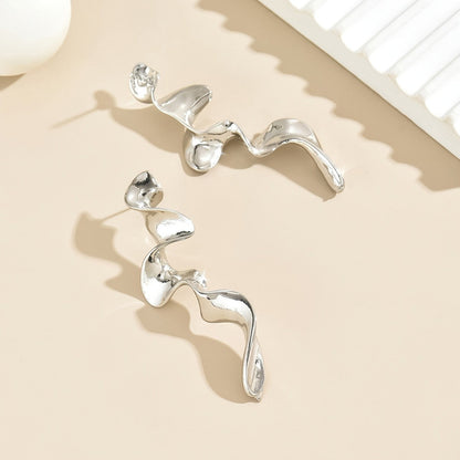 Twisted Wave Earrings