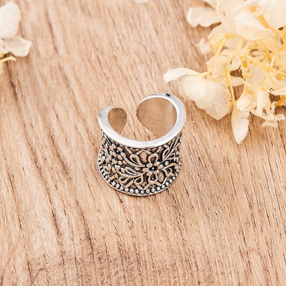 Vintage Floral Carved Wide Ring