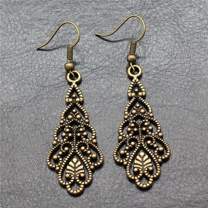 Vintage Floral Drop Earrings