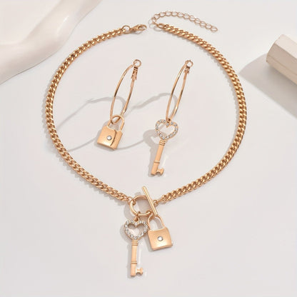 Key & Lock Necklace Set