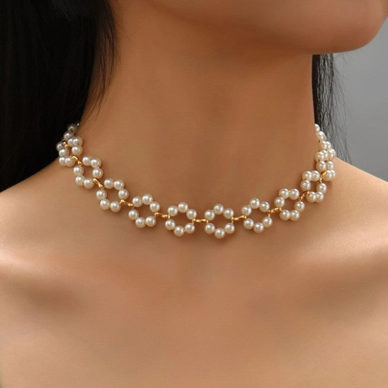 Woven Pearl Collarbone Necklace
