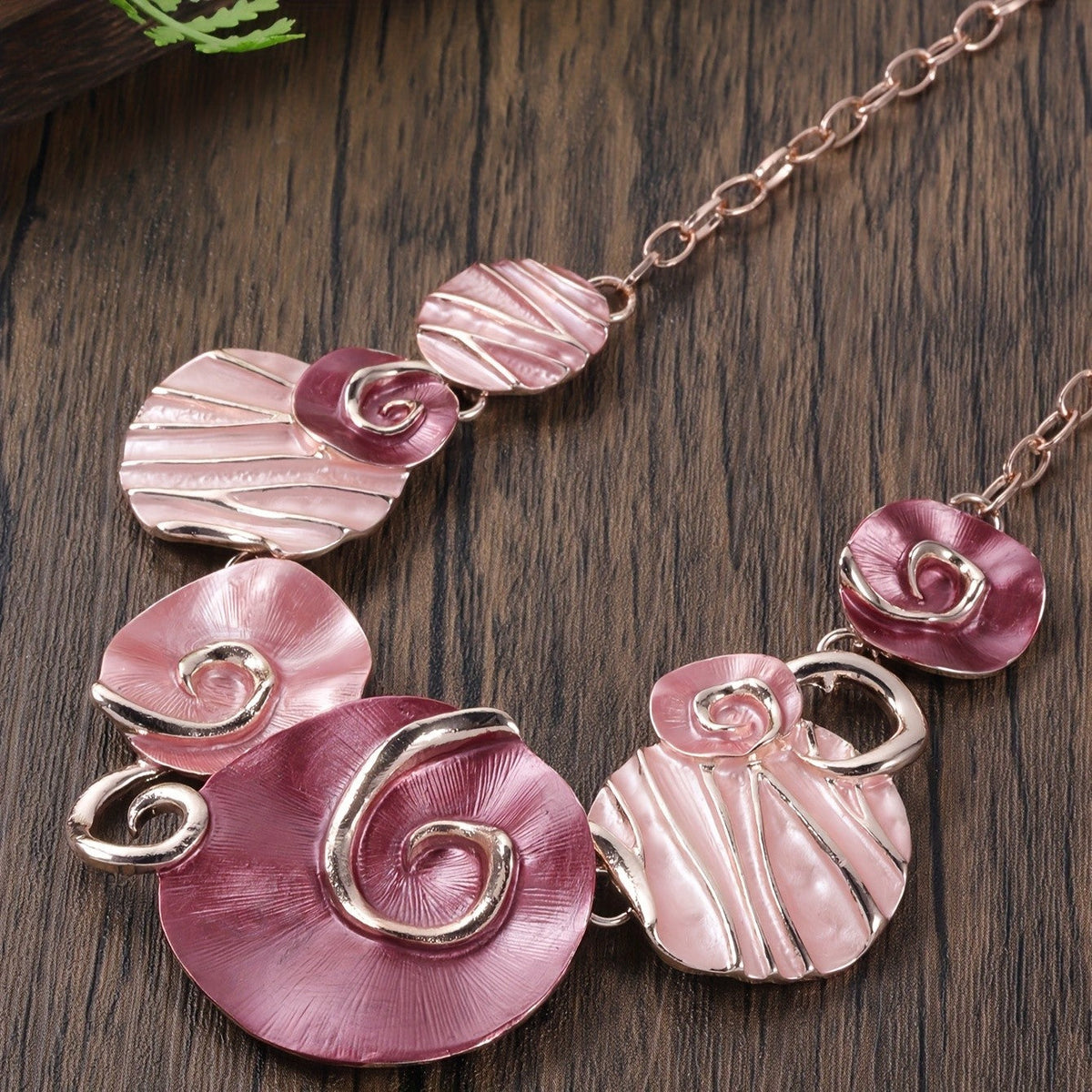 Pink Swirl Disc Necklace & Earring Set