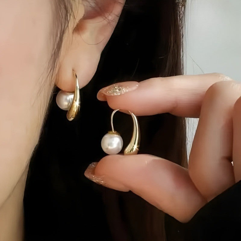 Teardrop Pearl Hoop Earrings