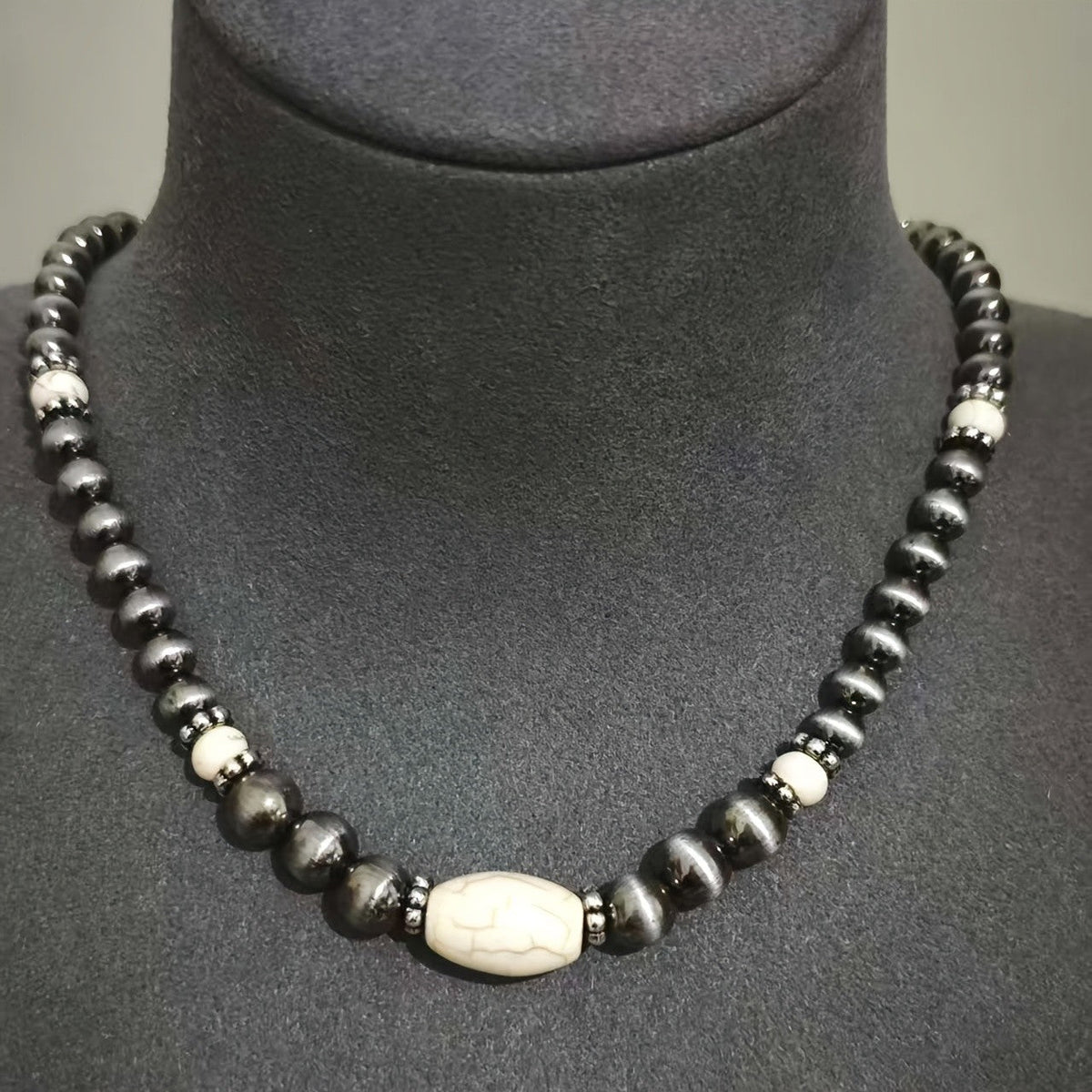 Turquoise Oval Bead Necklace