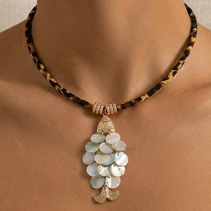 Leopard Rope Mother-of-Pearl Necklace