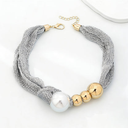 Mesh Knot Pearl Necklace