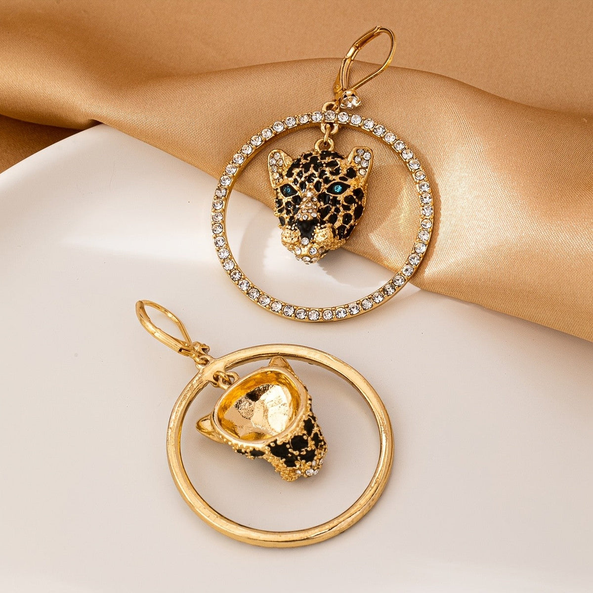 Leopard Head Circle Earrings