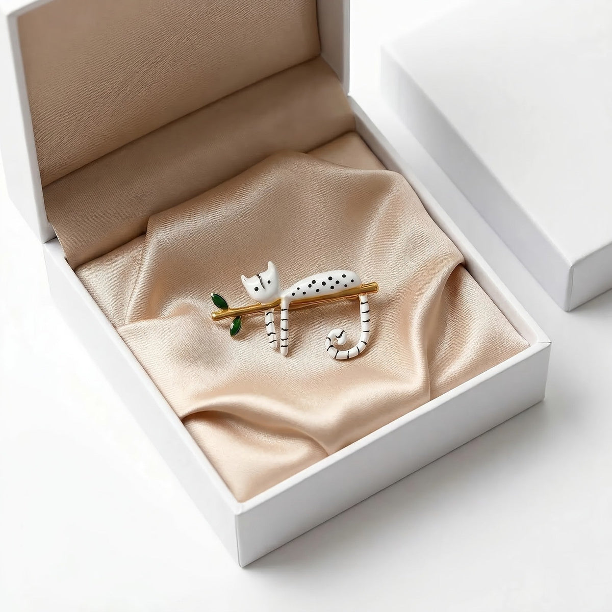 Reclining Cat Brooch