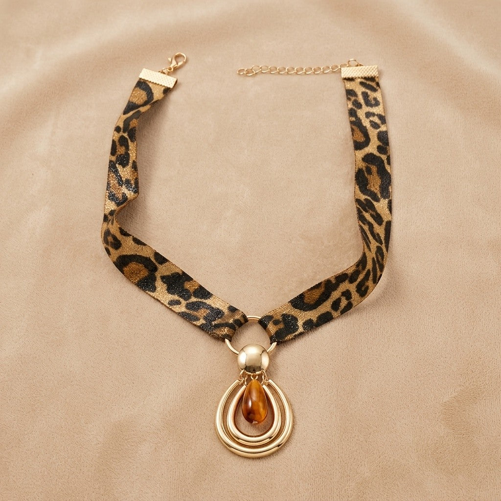 Leopard Ribbon Teardrop Necklace