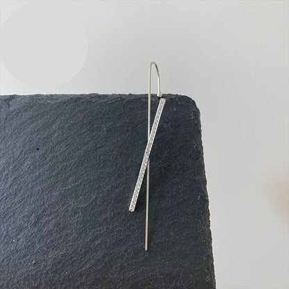 Cubic Zirconia Bar Ear Cuff