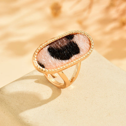 Mixed Pattern Oval Ring Set