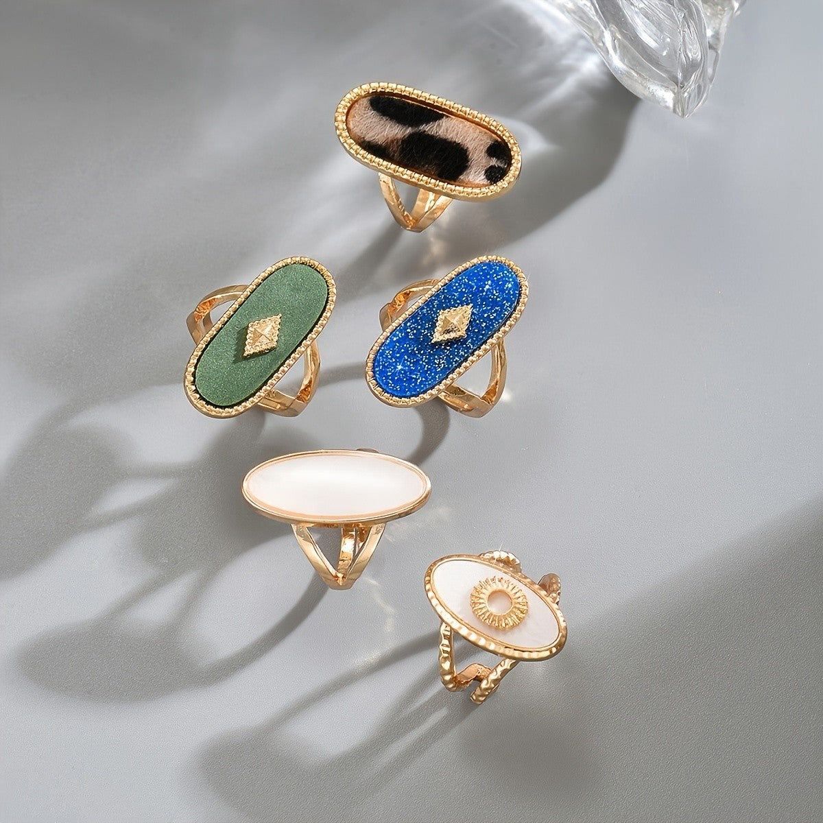 Mixed Pattern Oval Ring Set